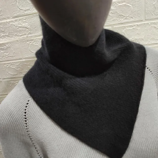 Cashmere-Loop in Schwarz – Bild 4